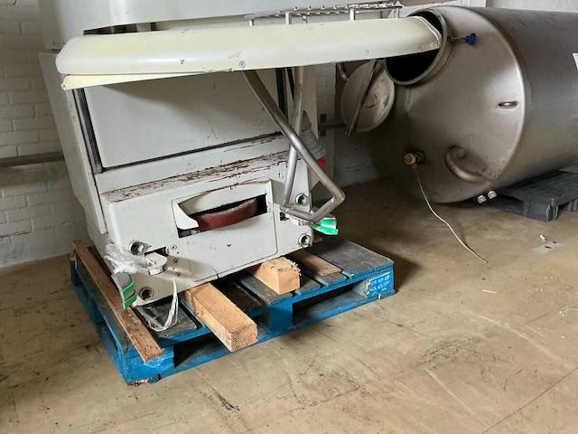 2009 werner&pfleiderer uc80ac n spiraalkneder - afbeelding 2 van  3