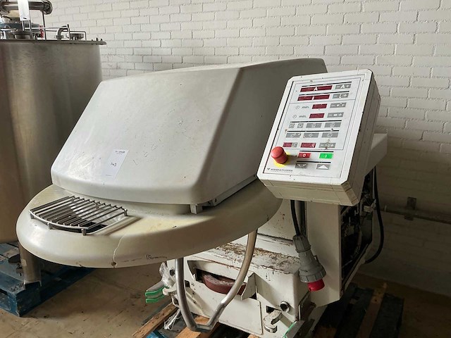 2009 werner&pfleiderer uc80ac n spiraalkneder - afbeelding 4 van  5