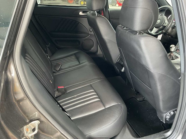 2010 - alfa romeo - 2010 - 159 sportwagon - 1.9 jtd - personenauto - afbeelding 6 van  15