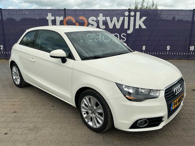 2010 - audi - a1 - 1.4 tfsi amb. pl. b. - personenauto - afbeelding 2 van  11