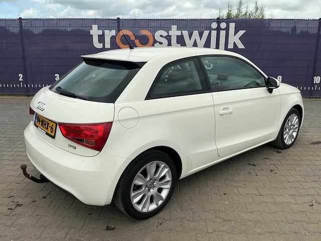 2010 - audi - a1 - 1.4 tfsi amb. pl. b. - personenauto - afbeelding 4 van  11