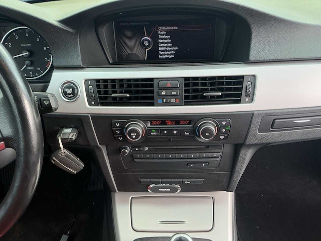 2010 - bmw - 3-serie coupé - 320i corp.lease exec - personenauto - afbeelding 15 van  16