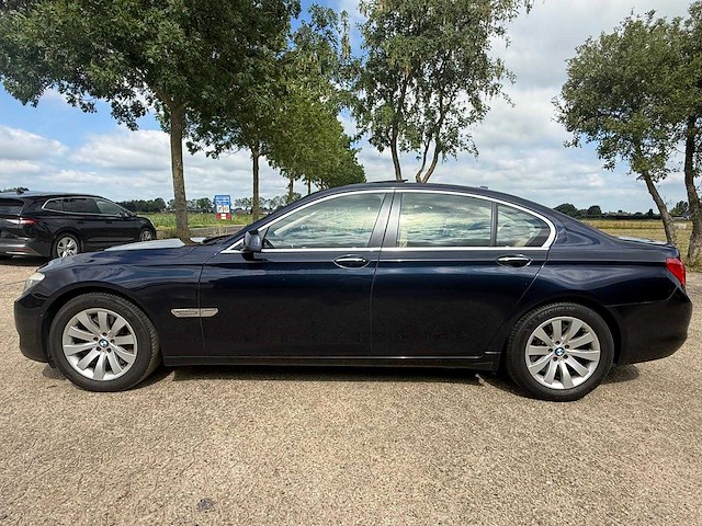 2010 - bmw - 7-serie - 750i high executive 5-kbk-87 iaw - afbeelding 7 van  9