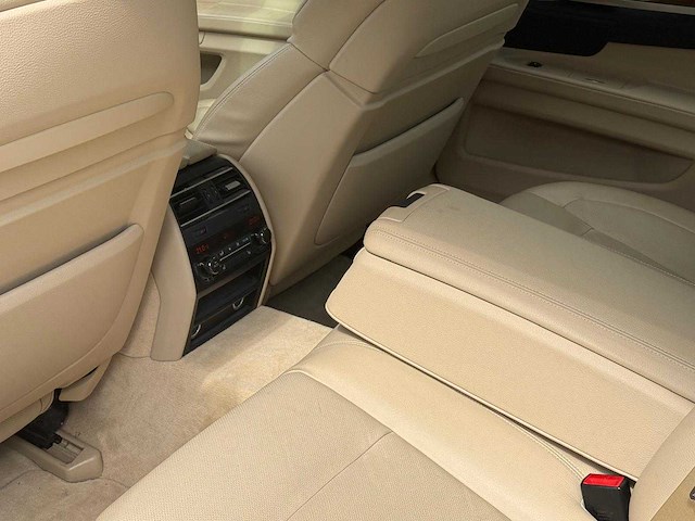 2010 - bmw - 7-serie - 750i high executive 5-kbk-87 iaw - afbeelding 9 van  9