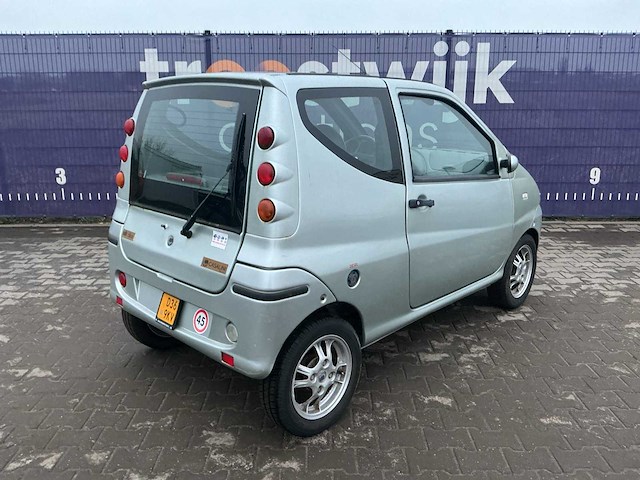 2010 - casalini - 11 - personenauto - afbeelding 4 van  9