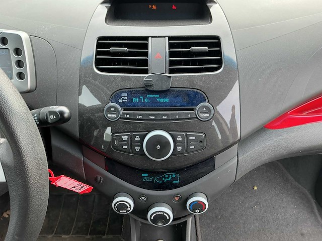 2010 - chevrolet - spark - 1.2 16v lt - personenauto - afbeelding 11 van  12