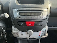 2010 - citroen - c1 - 1.0-12v ambiance - personenauto - afbeelding 11 van  12