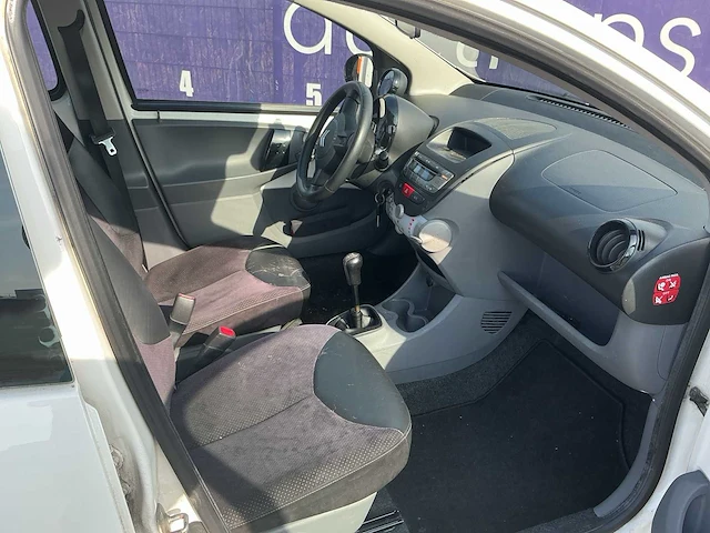 2010 - citroen - c1 - 1.0-12v ambiance - personenauto - afbeelding 8 van  12