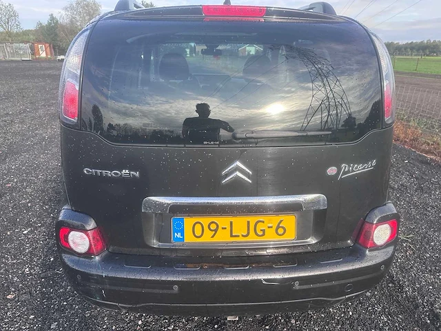 2010 - citroen - c3 picasso - 1.6 vti exclusive - 09-ljg-6 - afbeelding 11 van  17