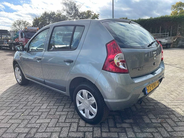 2010 - dacia - sandero - 1.2 ambiance - 72-knb-9 - afbeelding 15 van  16