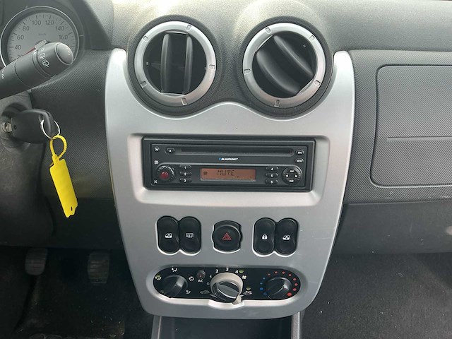 2010 - dacia - sandero - 1.2 lauréate - personenauto - afbeelding 10 van  11
