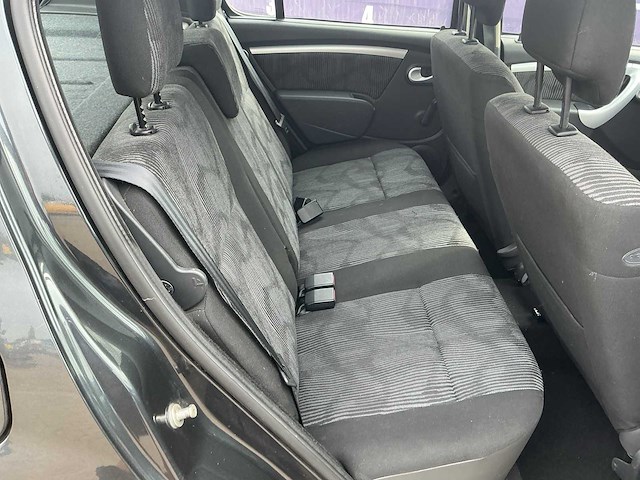 2010 - dacia - sandero - 1.2 lauréate - personenauto - afbeelding 8 van  11