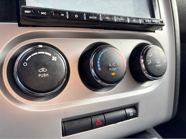 2010 - dodge - challenger - personenauto - afbeelding 5 van  17