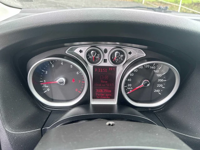 2010 - ford - focus - 1.6 trend automaat- 57-ktn-8 - afbeelding 13 van  13