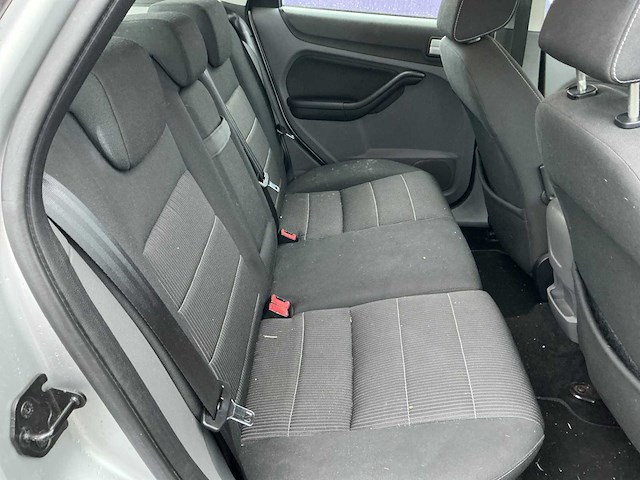 2010 - ford - focus - 1.8 limited - personenauto - afbeelding 6 van  12