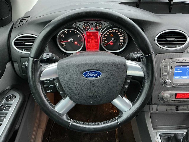 2010 - ford - focus - 1.8 limited - personenauto - afbeelding 9 van  12