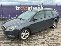2010 - ford - focus wagon - 1.6 comfort - personenauto