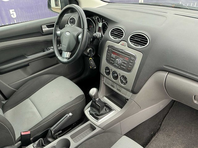 2010 - ford - focus wagon - 1.6 comfort - personenauto - afbeelding 10 van  12