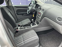 2010 - ford - focus wagon - 1.6 comfort - personenauto - afbeelding 6 van  10