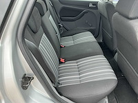 2010 - ford - focus wagon - 1.6 comfort - personenauto - afbeelding 7 van  10