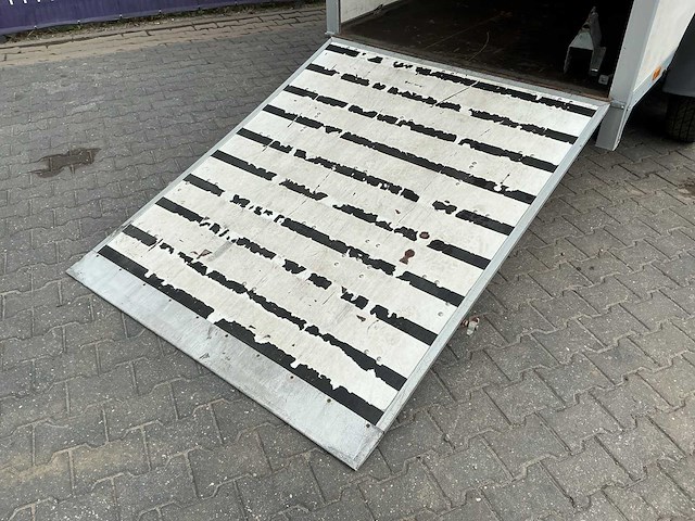 2010 - humbaur - ha2000 - gesloten aanhangwagen - afbeelding 5 van  9