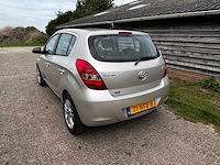 2010 - hyundai - i20 - 1.2i dynamic - car - afbeelding 9 van  14