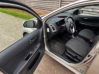2010 - hyundai - i20 - 1.2i dynamic - car - afbeelding 10 van  14