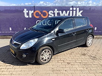 2010 - hyundai - i20 - 1.4i dynamic - personenauto - afbeelding 1 van  12