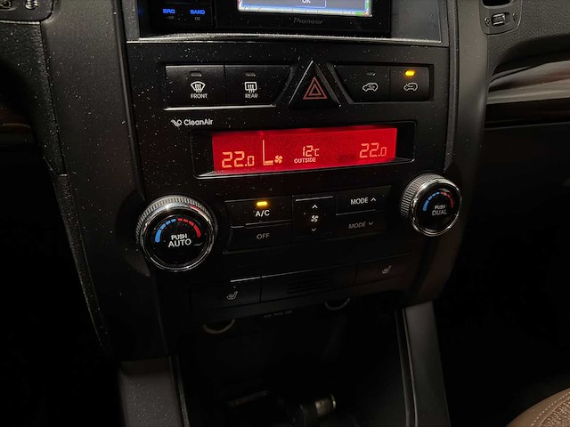 2010 - kia - sorento - 2.2 crdi x-clusive 29-ngd-6 iaw - afbeelding 20 van  22