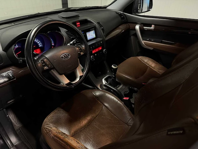 2010 - kia - sorento - 2.2 crdi x-clusive 29-ngd-6 iaw - afbeelding 2 van  22