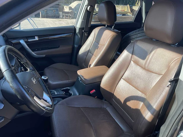 2010 - kia - sorento - 2.4 x-clusive - 12-klh-2 - afbeelding 17 van  19