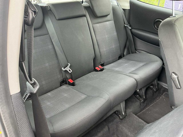 2010 - mercedes-benz - a-klasse - 160 blueeff bns cl. - personenauto - afbeelding 9 van  12