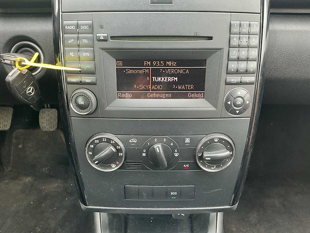 2010 - mercedes-benz - a-klasse - 160 blueeff bns cl. - personenauto - afbeelding 11 van  12