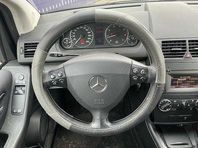 2010 - mercedes-benz - a-klasse - 160 blueeff bns cl. - personenauto - afbeelding 12 van  12