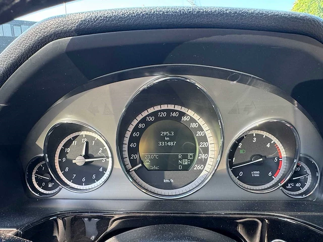 2010 - mercedes-benz - e-klasse - 350 cdi avantgarde - car - afbeelding 10 van  35