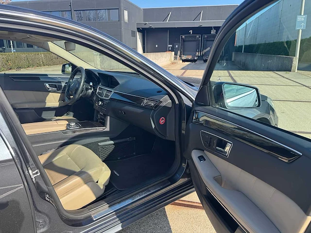 2010 - mercedes-benz - e-klasse - 350 cdi avantgarde - car - afbeelding 17 van  35