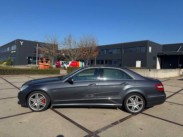 2010 - mercedes-benz - e-klasse - 350 cdi avantgarde - car - afbeelding 23 van  35