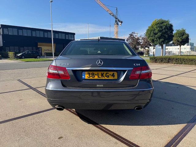 2010 - mercedes-benz - e-klasse - 350 cdi avantgarde - car - afbeelding 29 van  35