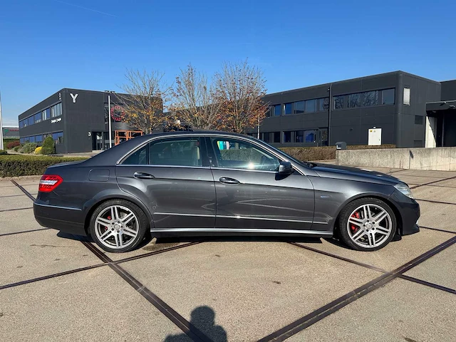2010 - mercedes-benz - e-klasse - 350 cdi avantgarde - car - afbeelding 31 van  35