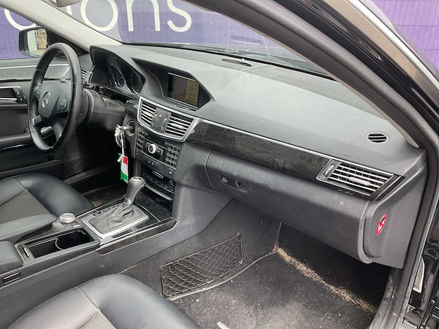 2010 - mercedes-benz - e-klasse estate - 200 cgi - personenauto - afbeelding 7 van  14