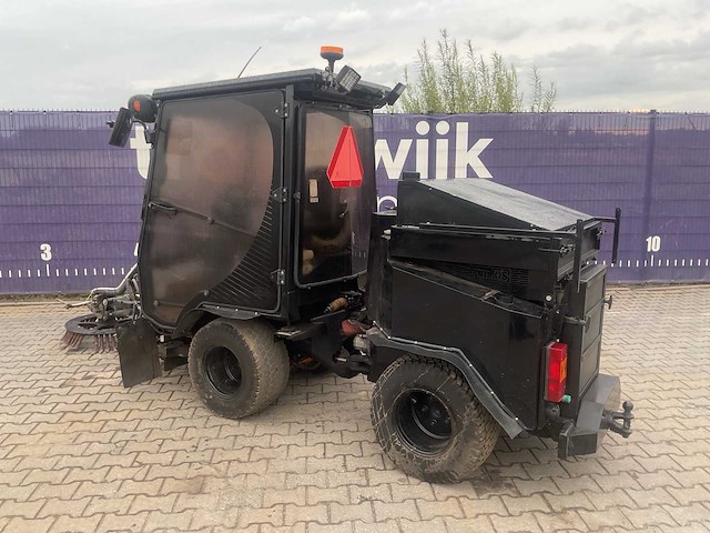 2010 - nimos - dm trac 205 - werktuigendrager met onkruidborstel - afbeelding 14 van  19
