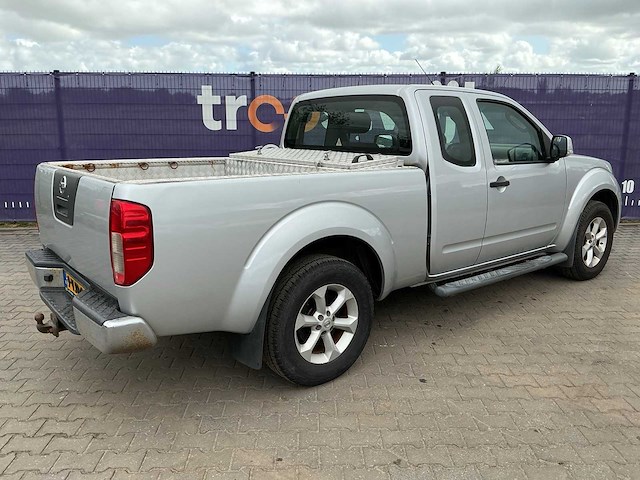 2010 - nissan - navara - 2.5 dci se king cab - bedrijfswagen/pick-up - afbeelding 7 van  8