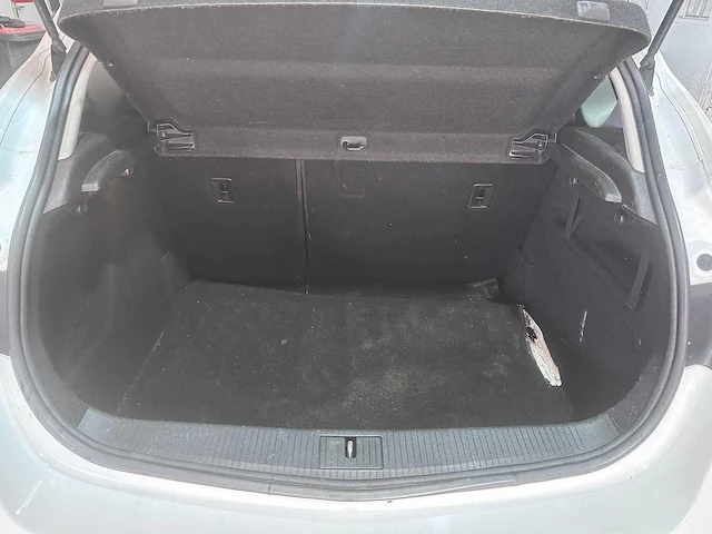 2010 - opel - astra - 1.4 turbo edition - 02-kxs-4 - afbeelding 7 van  19