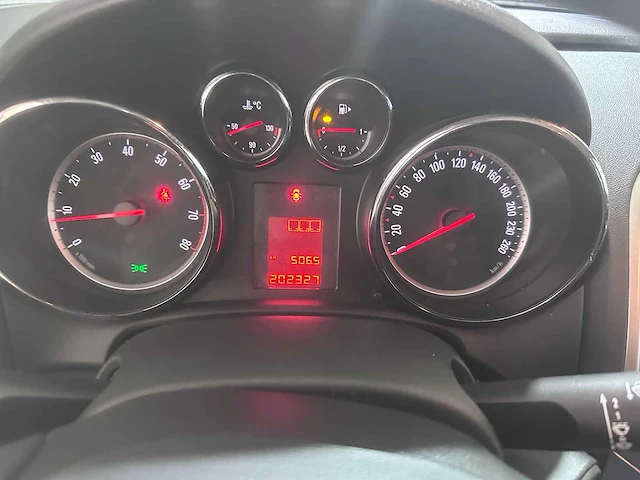 2010 - opel - astra - 1.4 turbo edition - 02-kxs-4 - afbeelding 19 van  19