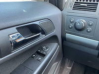 2010 - opel - zafira - 1.8 111 y. ed. - personenauto - afbeelding 2 van  12