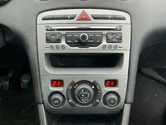 2010 - peugeot - 308 sw - 1.6 vti xt - personenauto - afbeelding 13 van  14