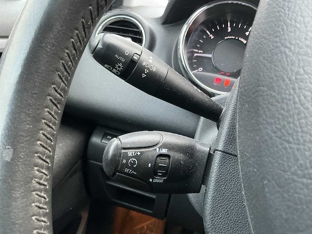 2010 - peugeot - 5008 - 1.6 thp b.l. exe 7p. - personenauto - afbeelding 3 van  14