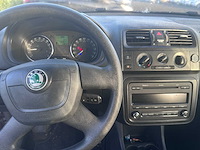 2010 - skoda - fabia combi - 1.2 tdi greenline - 42-lvb-5 - afbeelding 17 van  18