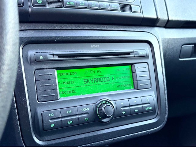 2010 - skoda - fabia combi 1.2-12v sprint - personenauto - afbeelding 2 van  10