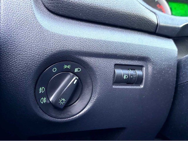 2010 - skoda - fabia combi 1.2-12v sprint - personenauto - afbeelding 3 van  10